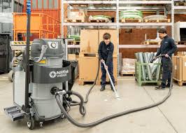 Industrial Vaccum Cleaner